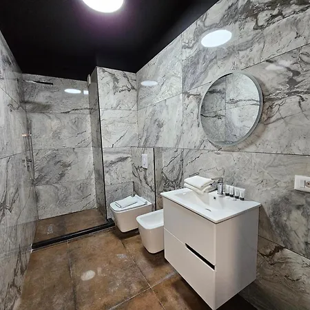 Miku Apartment-cozy 1bd At Komuna E Parisit Tirana