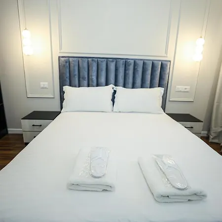 Miku Apartment-cozy 1bd At Komuna E Parisit Apartamento *