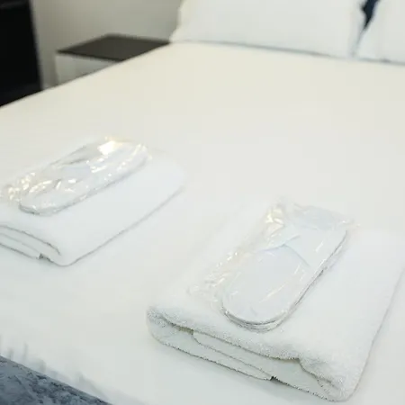 Miku Apartment-cozy 1bd At Komuna E Parisit Apartamento Tirana