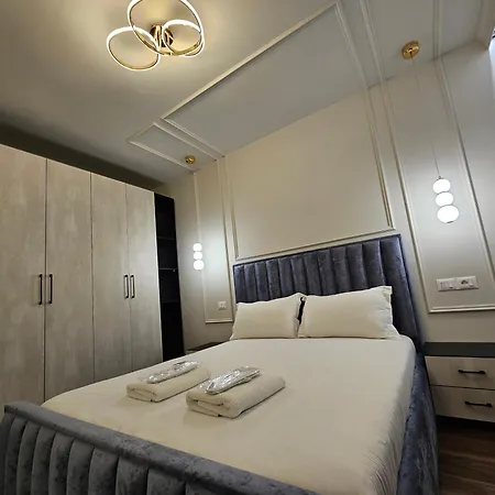 Miku Apartment-cozy 1bd At Komuna E Parisit